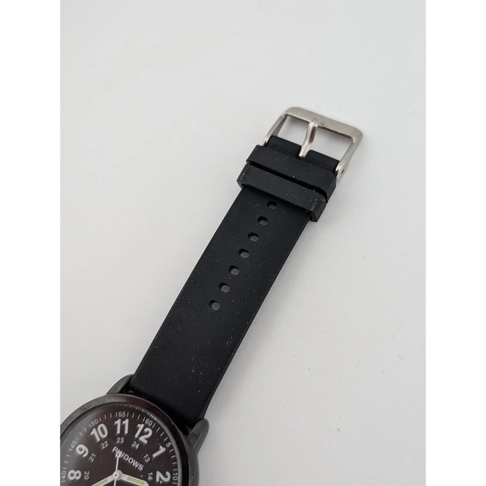 Pindows Watch Men 38mm Case Black Silicone‎ Band- New Battery
